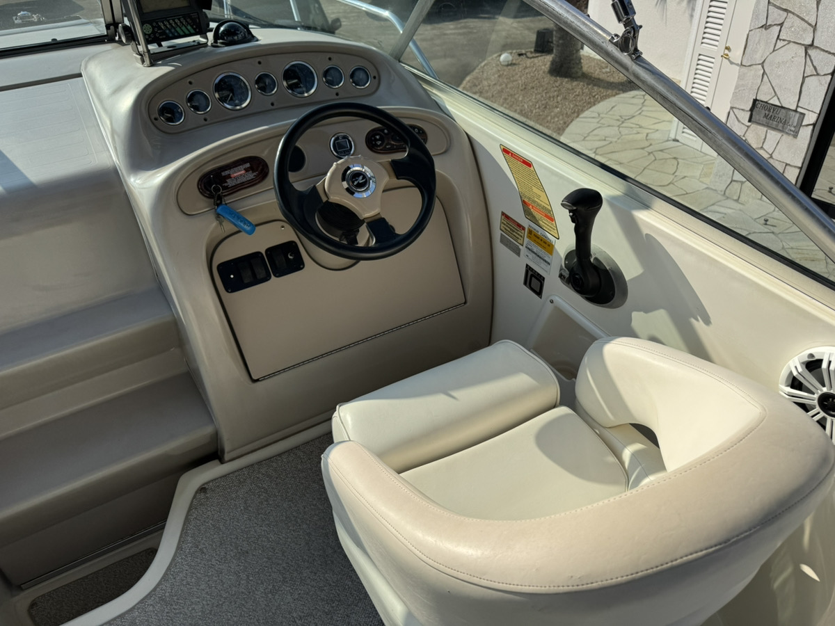 SeaRay275