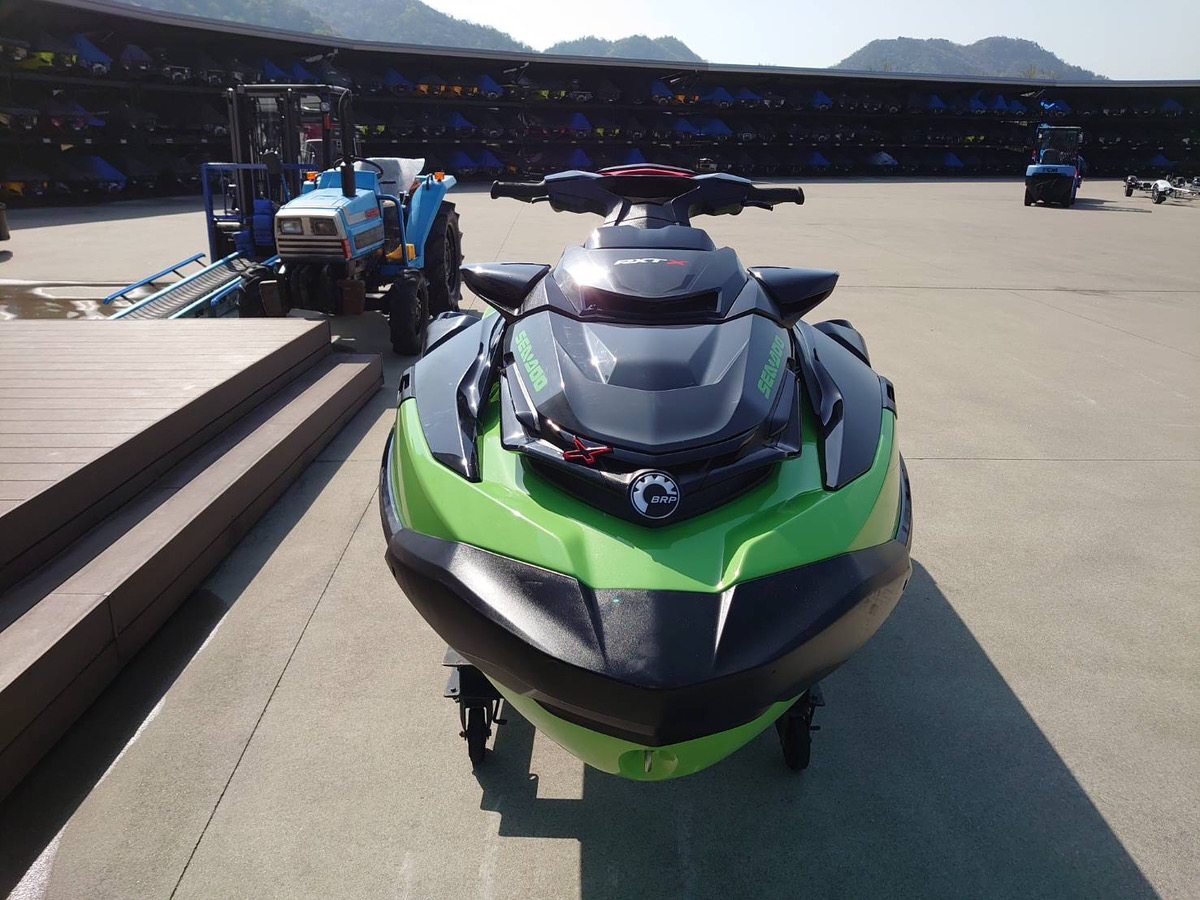 SEADOO RXT-X300RS