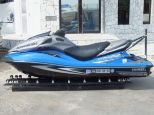 KAWASAKI JET-Ski ULTRA 250X｜長龍マリーナ｜琵琶湖のほとり