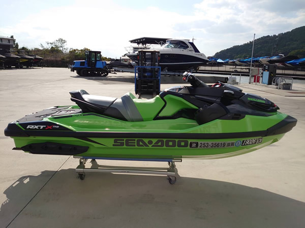 SEADOO RXT-X 300