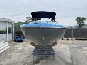 長龍マリーナ　B52　新艇　びわ湖　ボート　2022