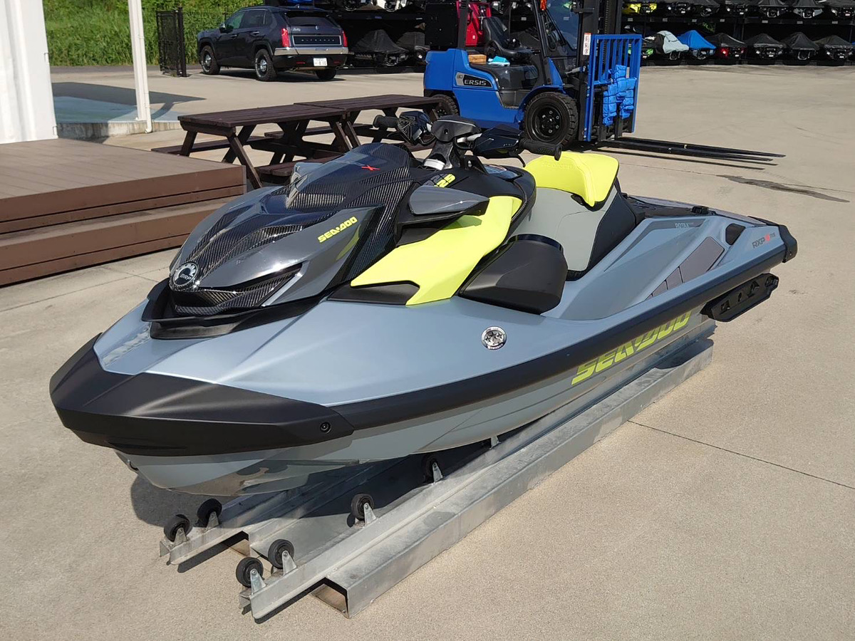 SeaDoo RXP X325