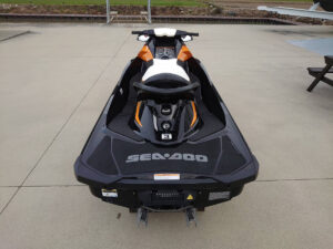シードゥー　SEADOO　SeaDoo　GTR  215  マリーナ　水上バイク　ジェット