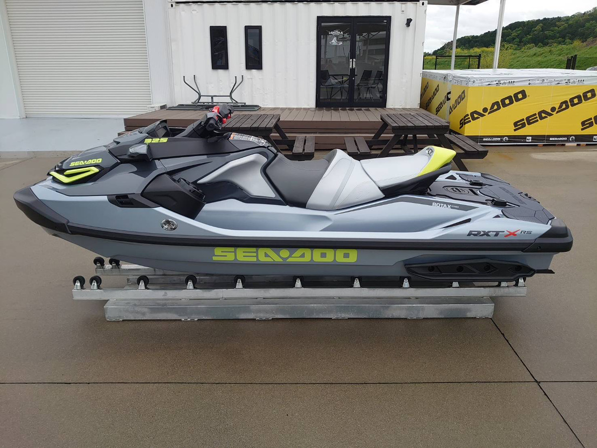 SEADOO  RXT-X 325　　