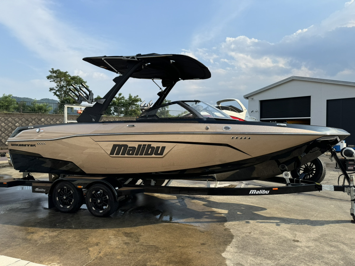 Malibu WakeSetter 23LSV