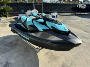 長龍マリーナ　新艇　ジェットスキー　シードゥ　SEADOO