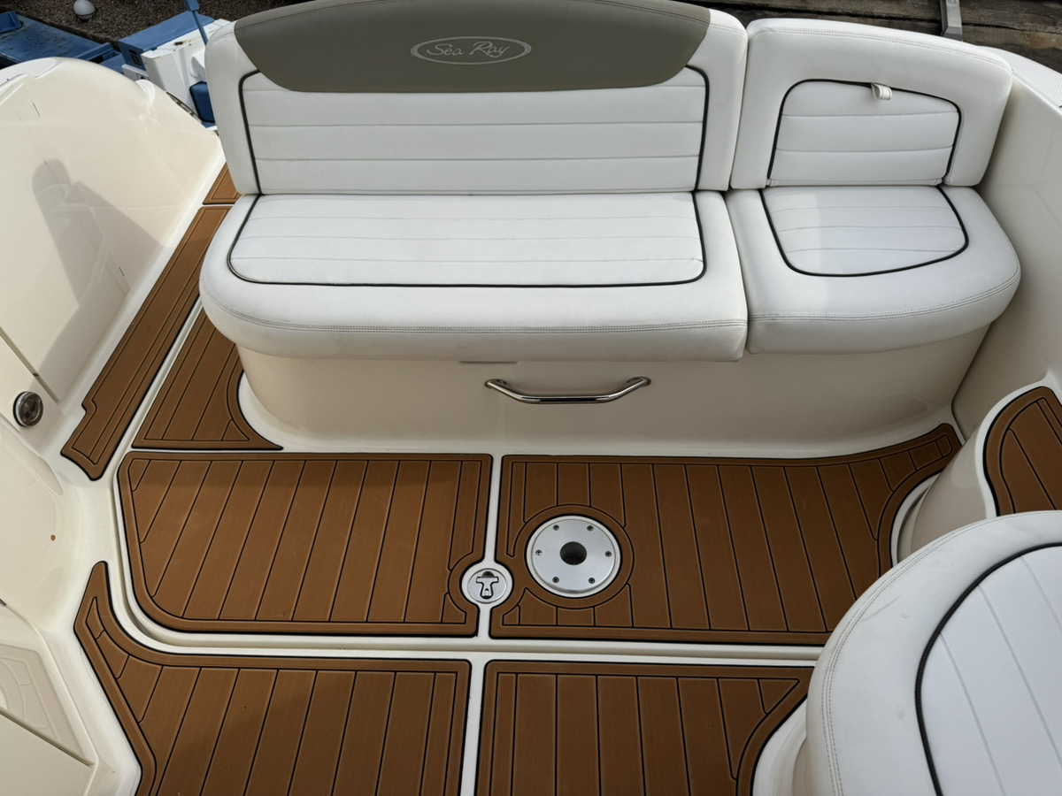 SeaRay290