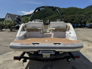 SCARAB255 プラチナム　長龍マリーナ