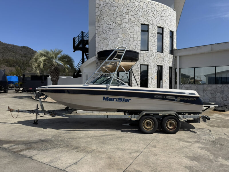 MasterCraft Maristar205