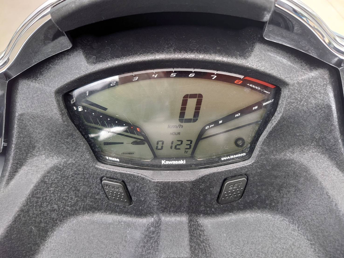 KAWASAKI ULTRA310LX