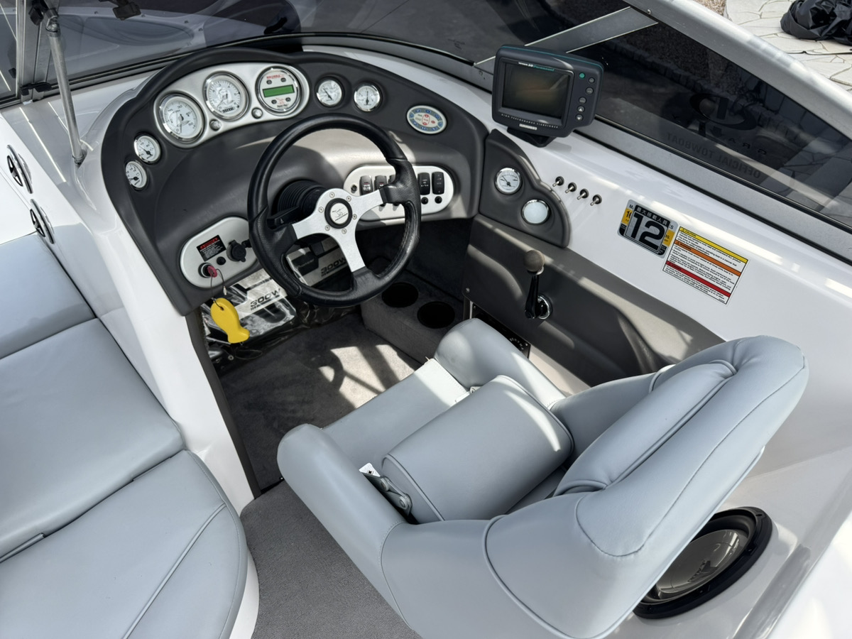 MOOMBA MOBIUS XLV