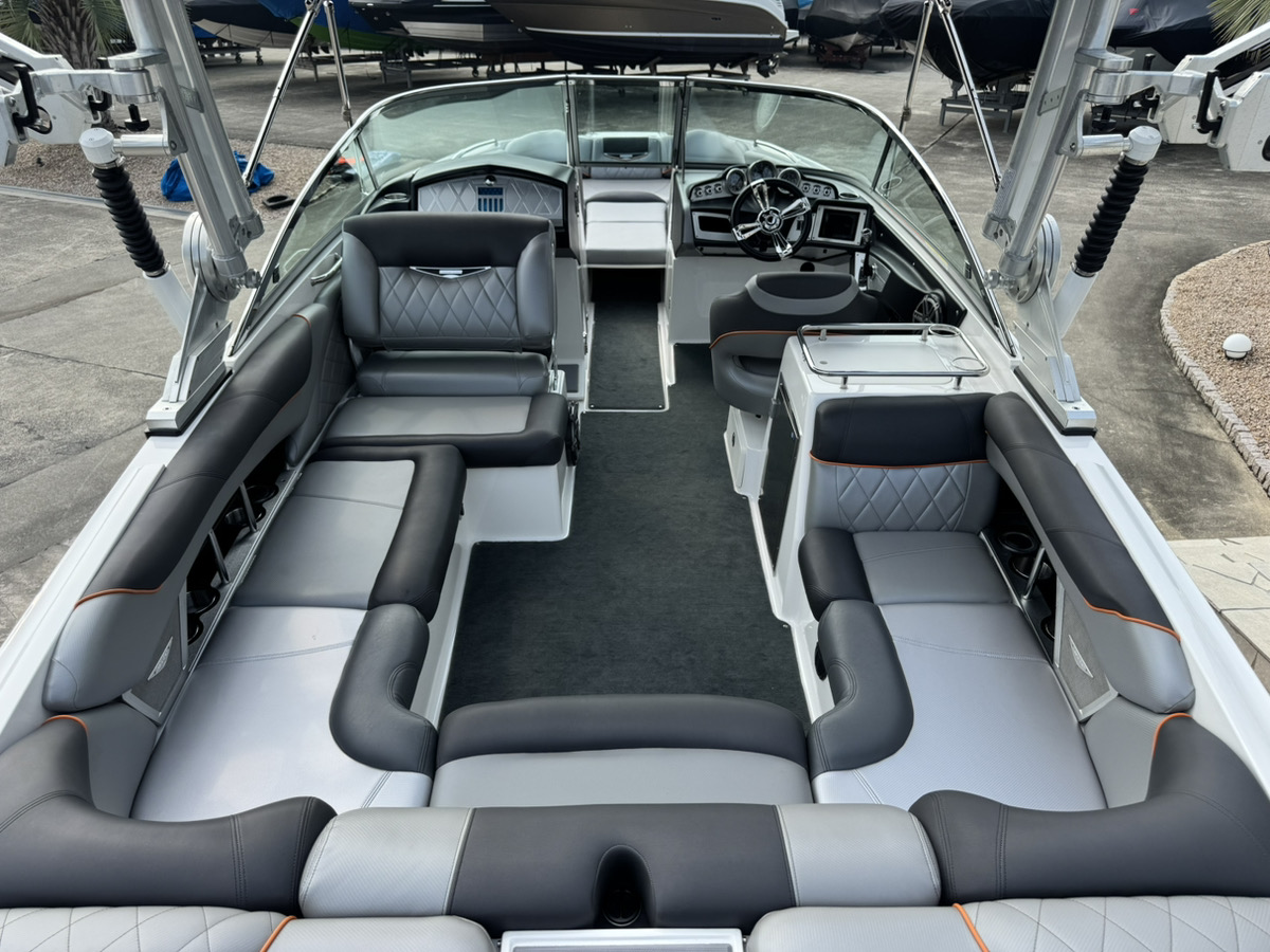 MasterCraft X-55