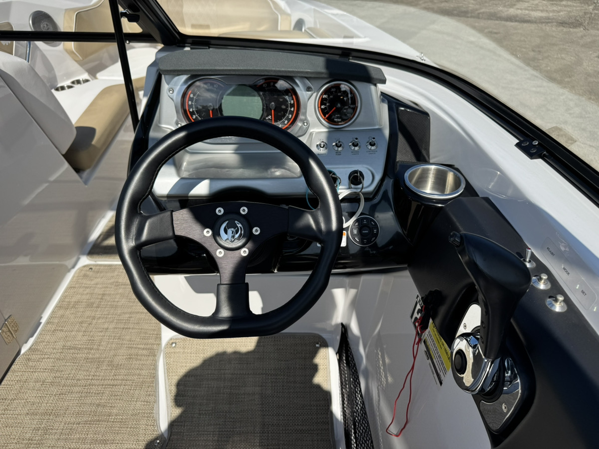 SCARAB 255プラチナム