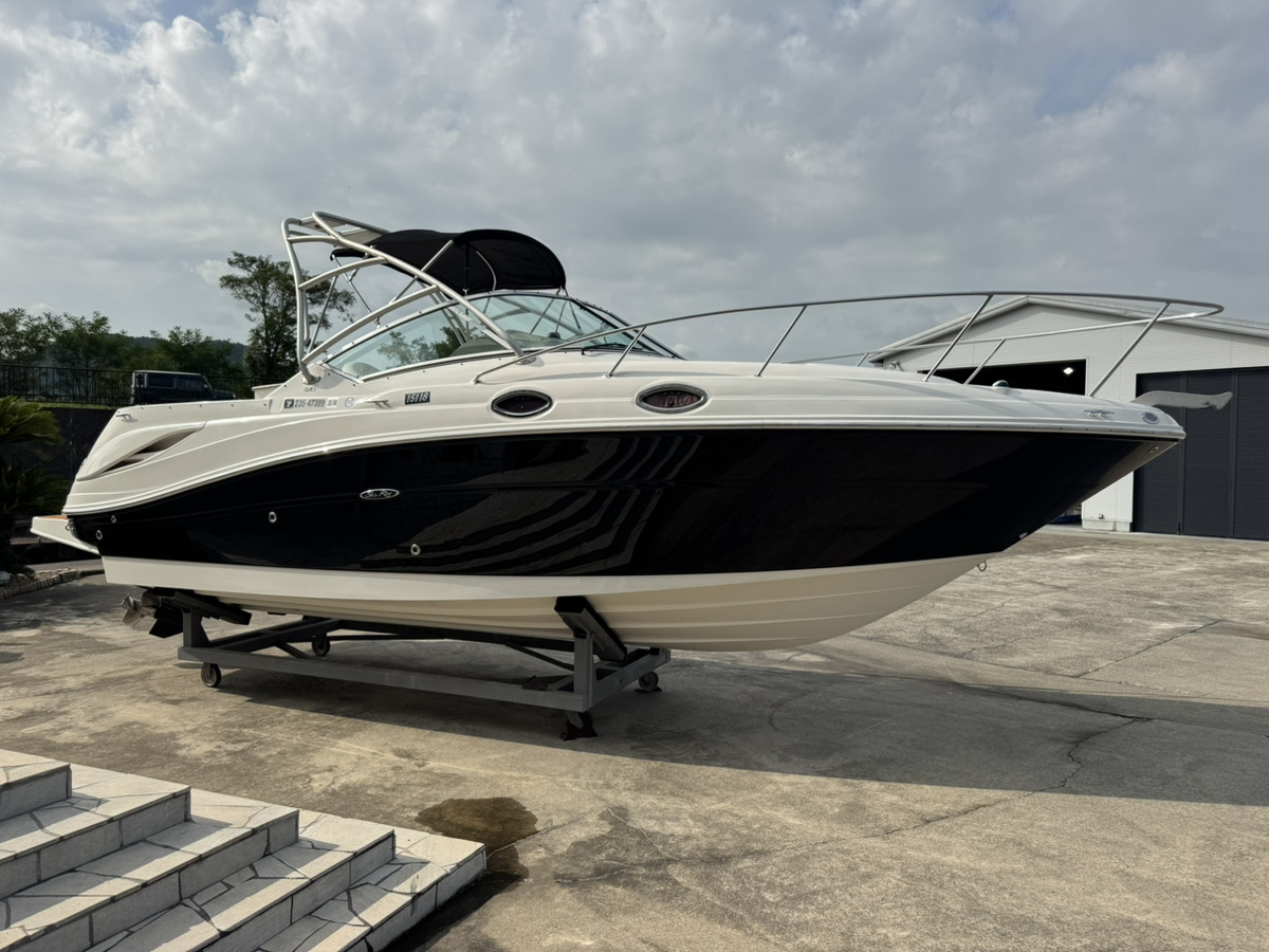 SeaRay270AJ