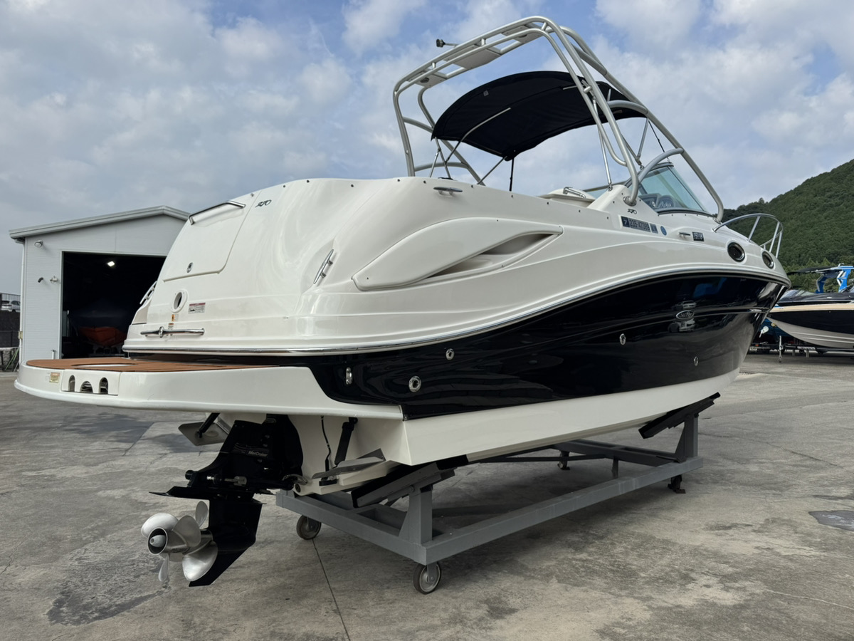 SeaRay270AJ