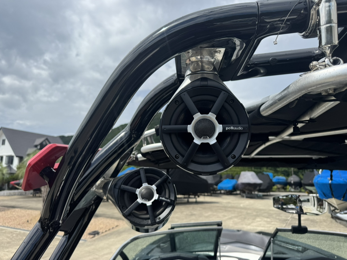 SUPRA WORLD SA350