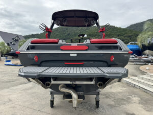 長龍マリーナ　MB　BOATS　ボート