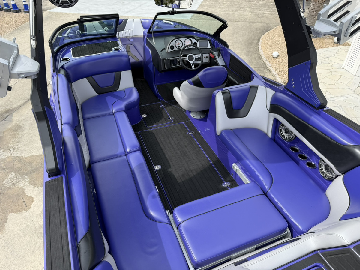 F24 TOMCAT ALPHA SURF & WAKE