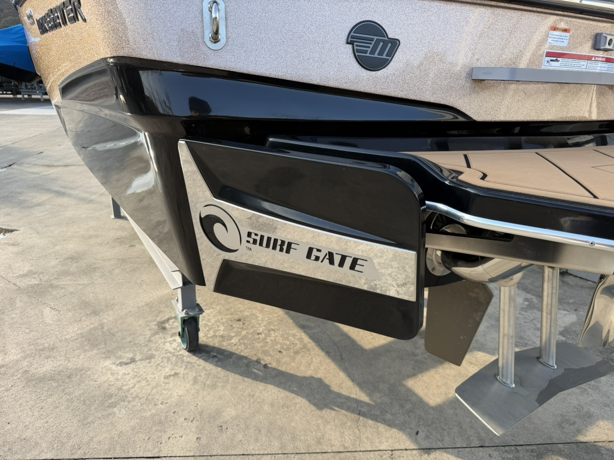 Malibu WakeSetter 23LSV