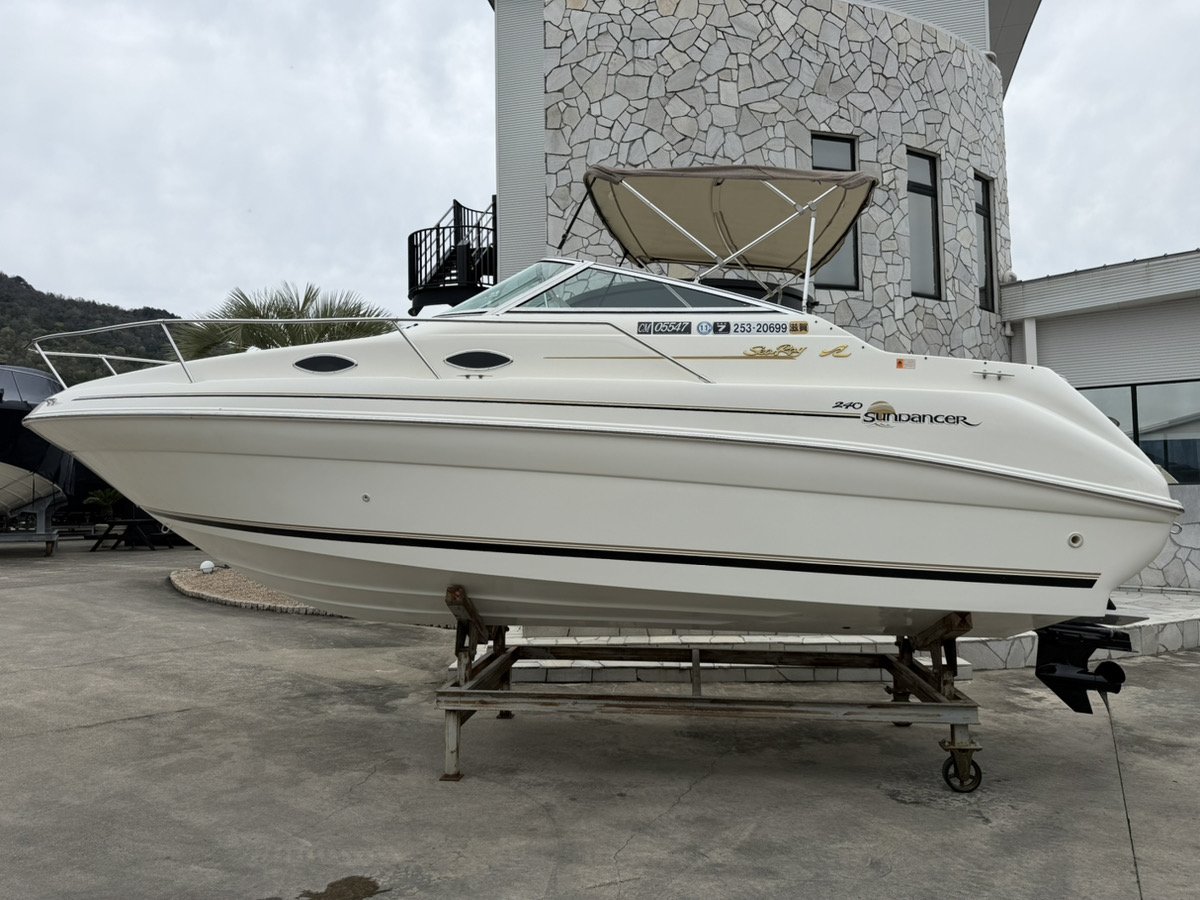 SeaRay 240DA