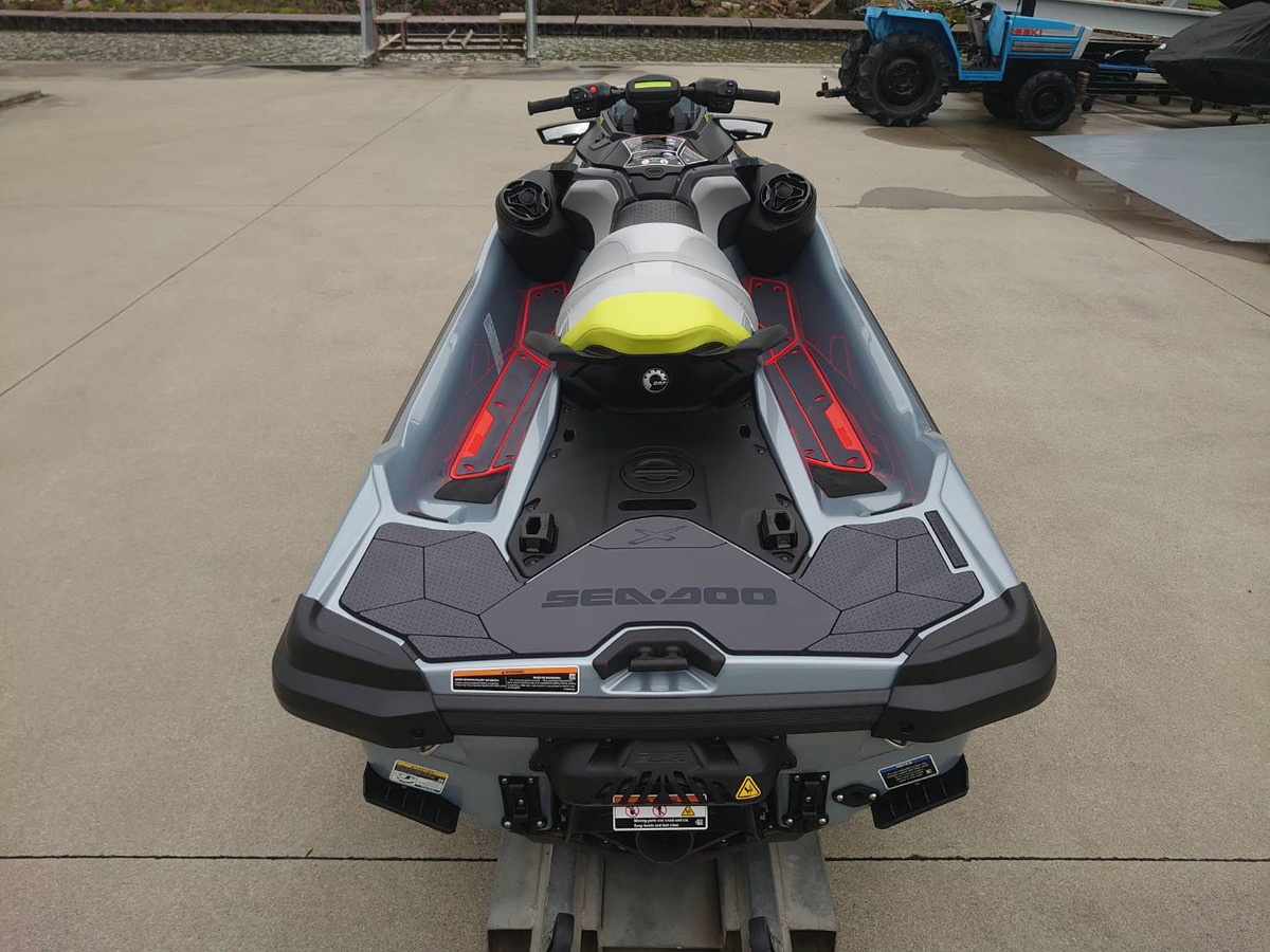 SEADOO  RXT-X 325