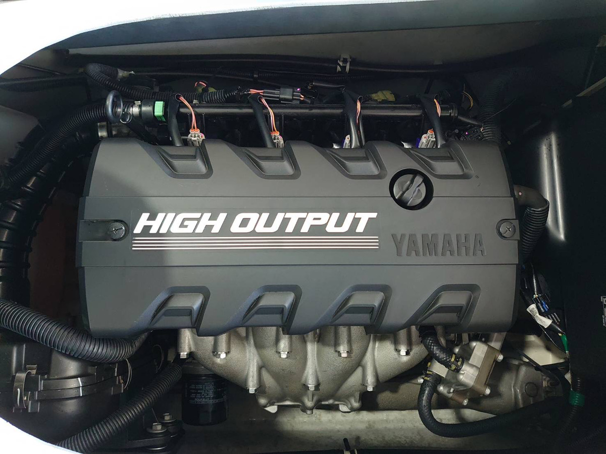 YAMAHA FX-HO　
