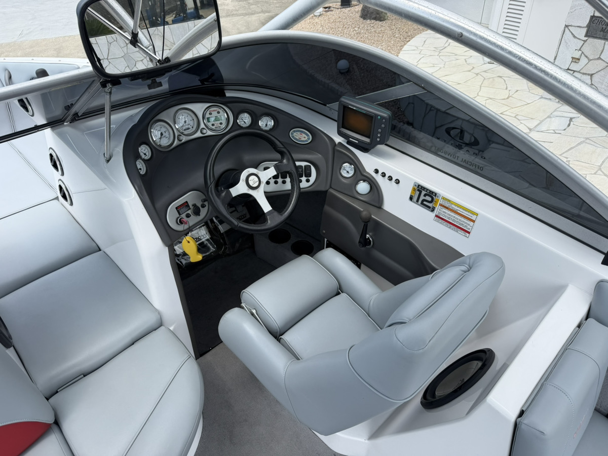 MOOMBA MOBIUS XLV