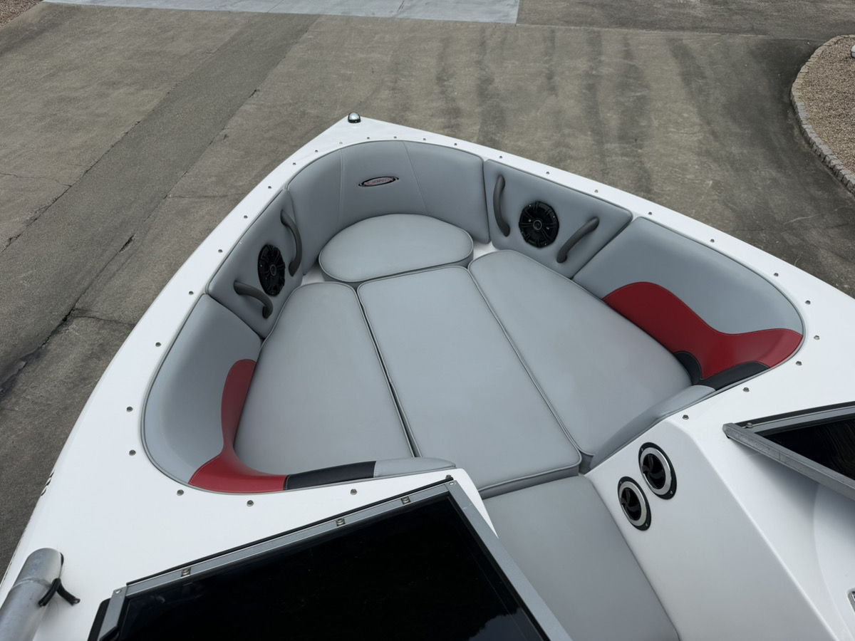 MOOMBA MOBIUS XLV
