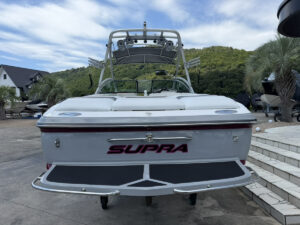 SUPRA LAUNCH　スープラ　ランチ　長龍マリーナ　琵琶湖　ボード　中古ボート