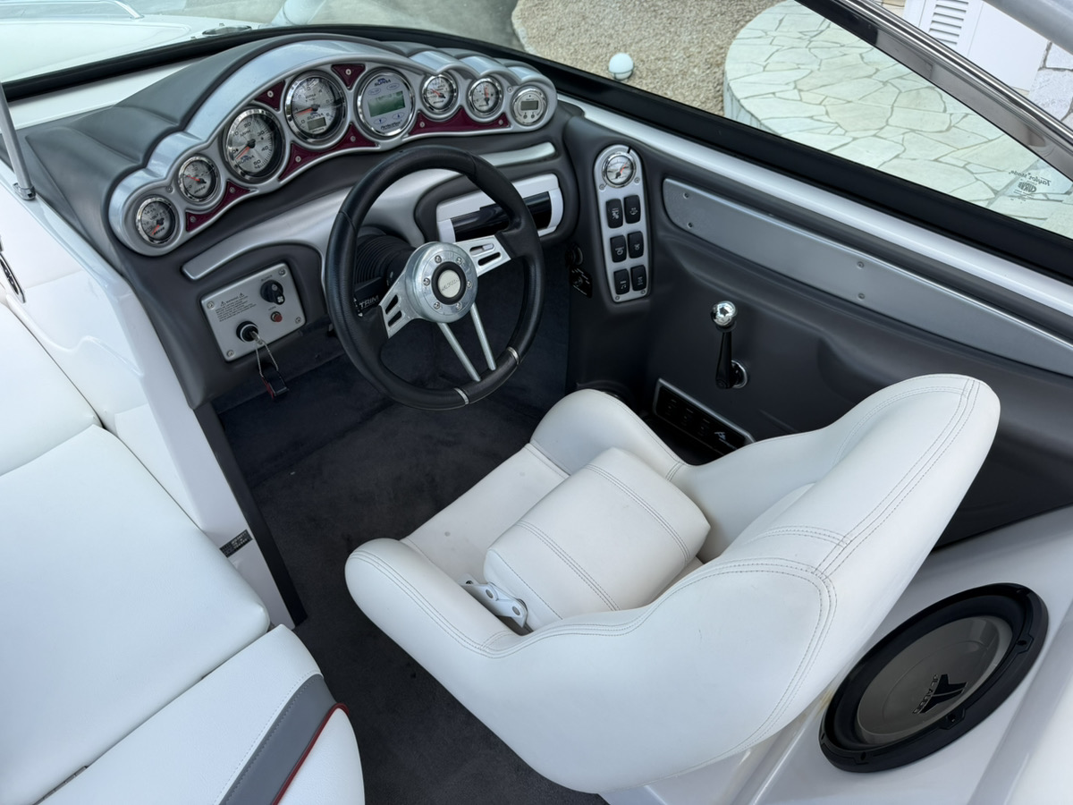 SUPRA LAUNCH 24SSV
