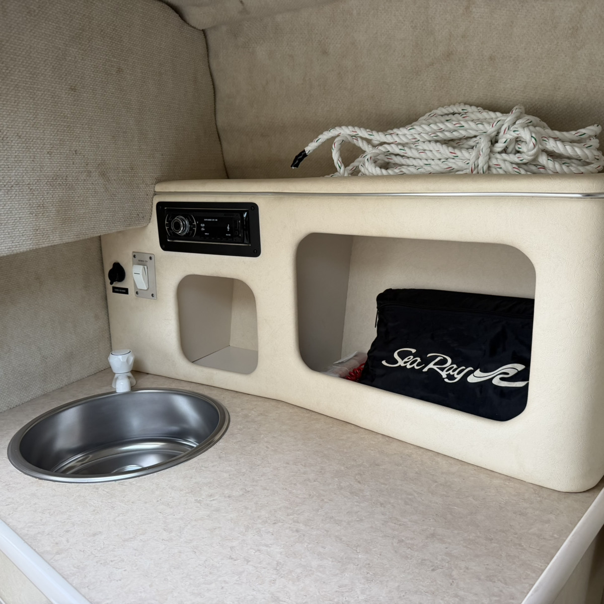 SeaRay 245WE
