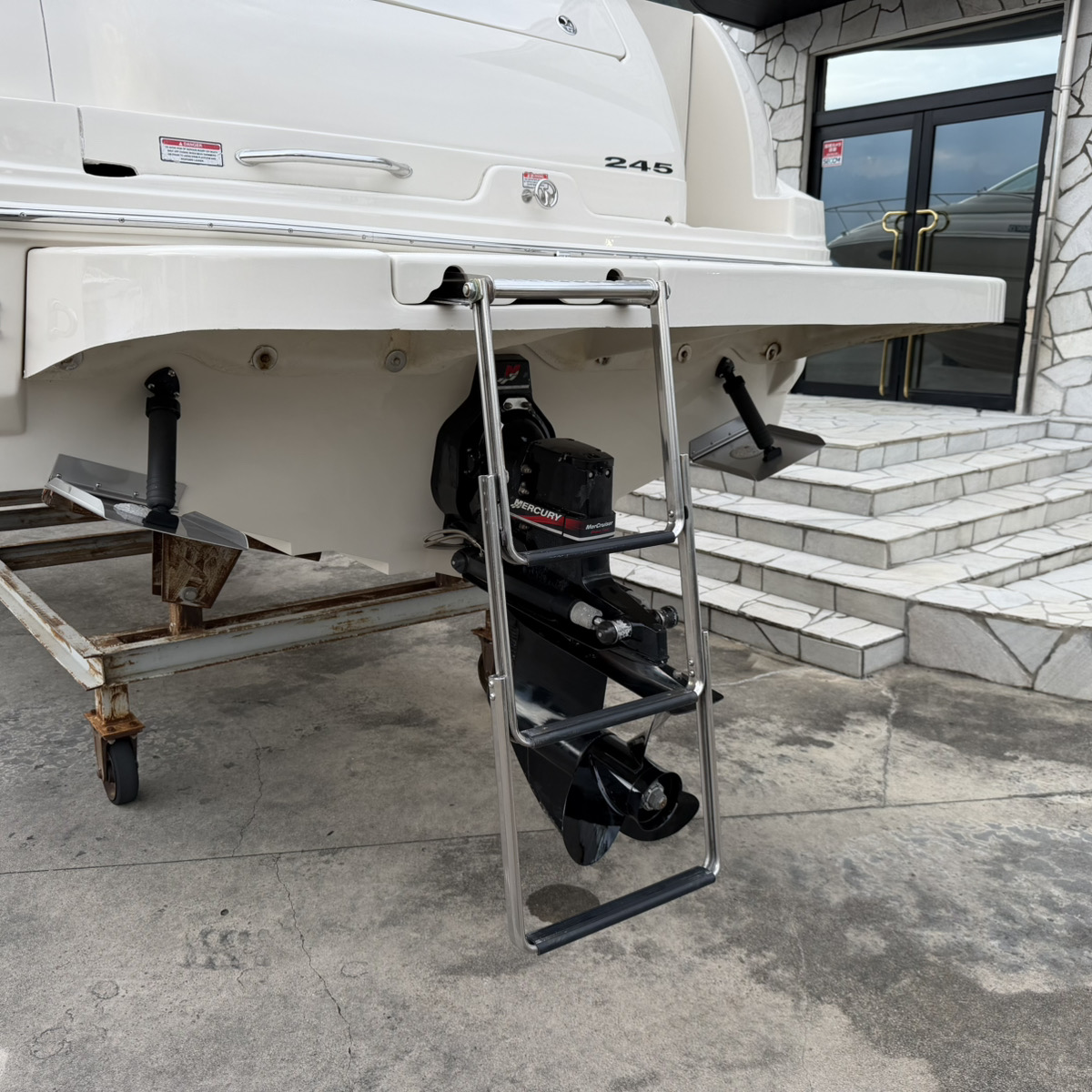 SeaRay 245WE
