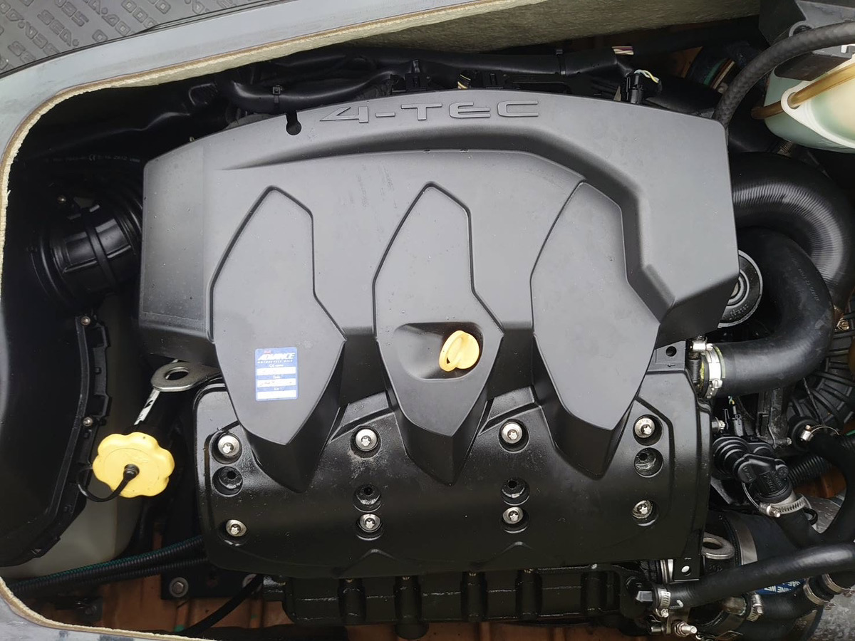SEADOO GTR 215