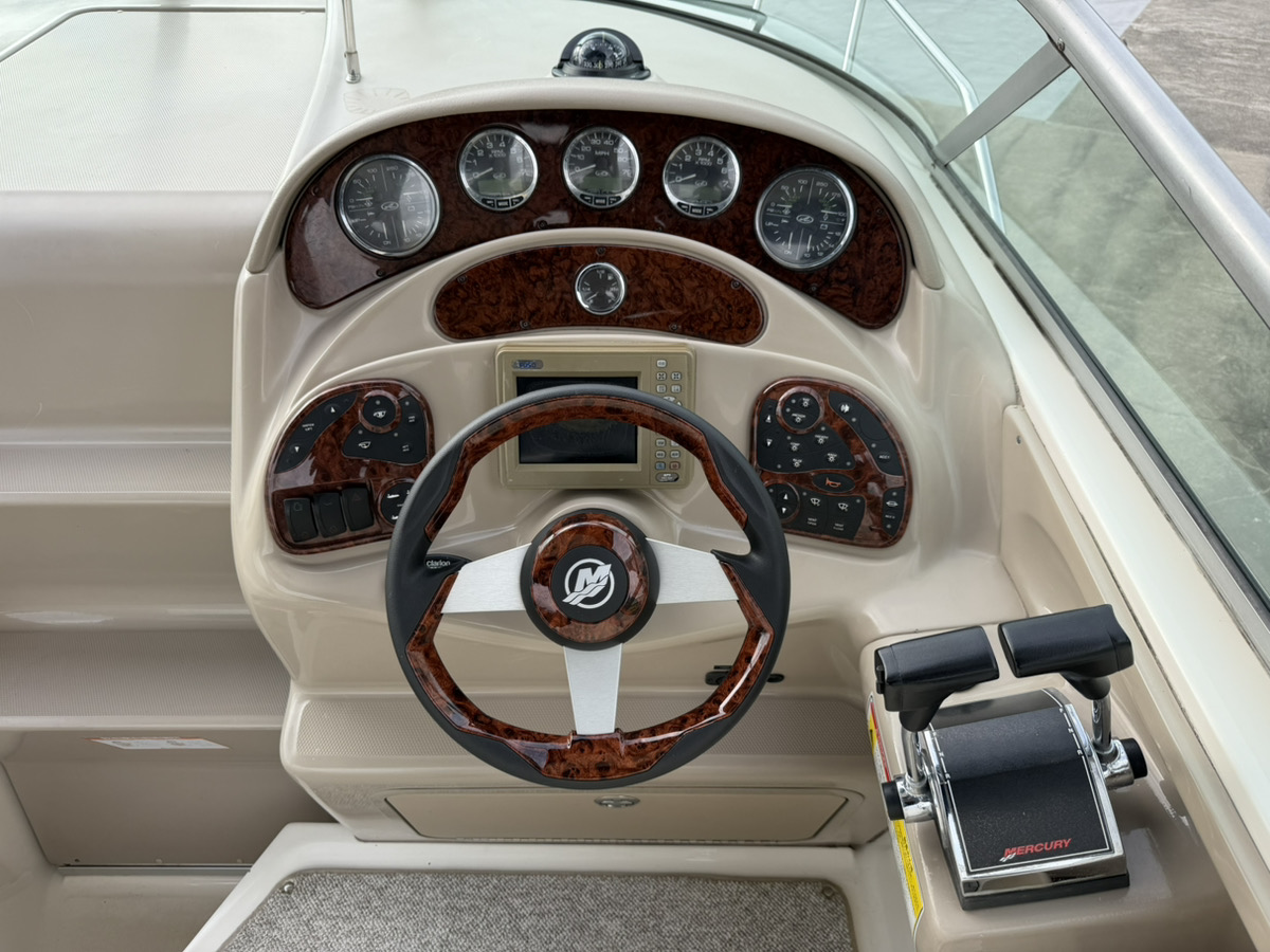 SeaRay 315 SunDancer