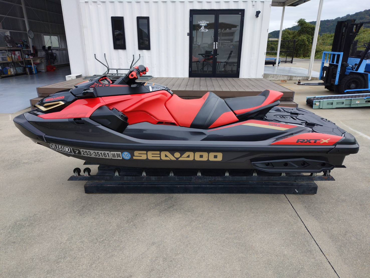 SEADOO RXT-X 300（2019）