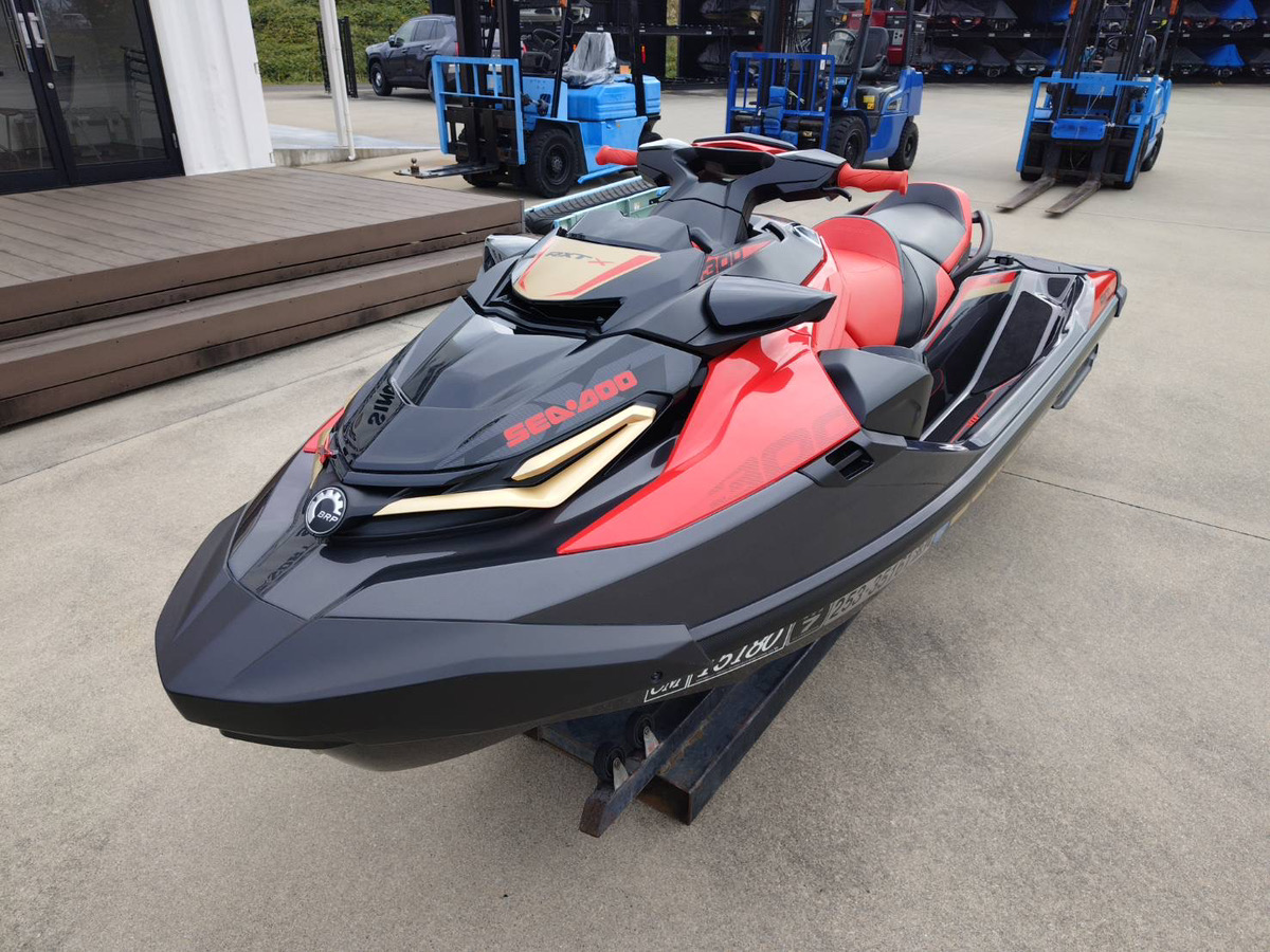 SEADOO RXT-X 300（2019）