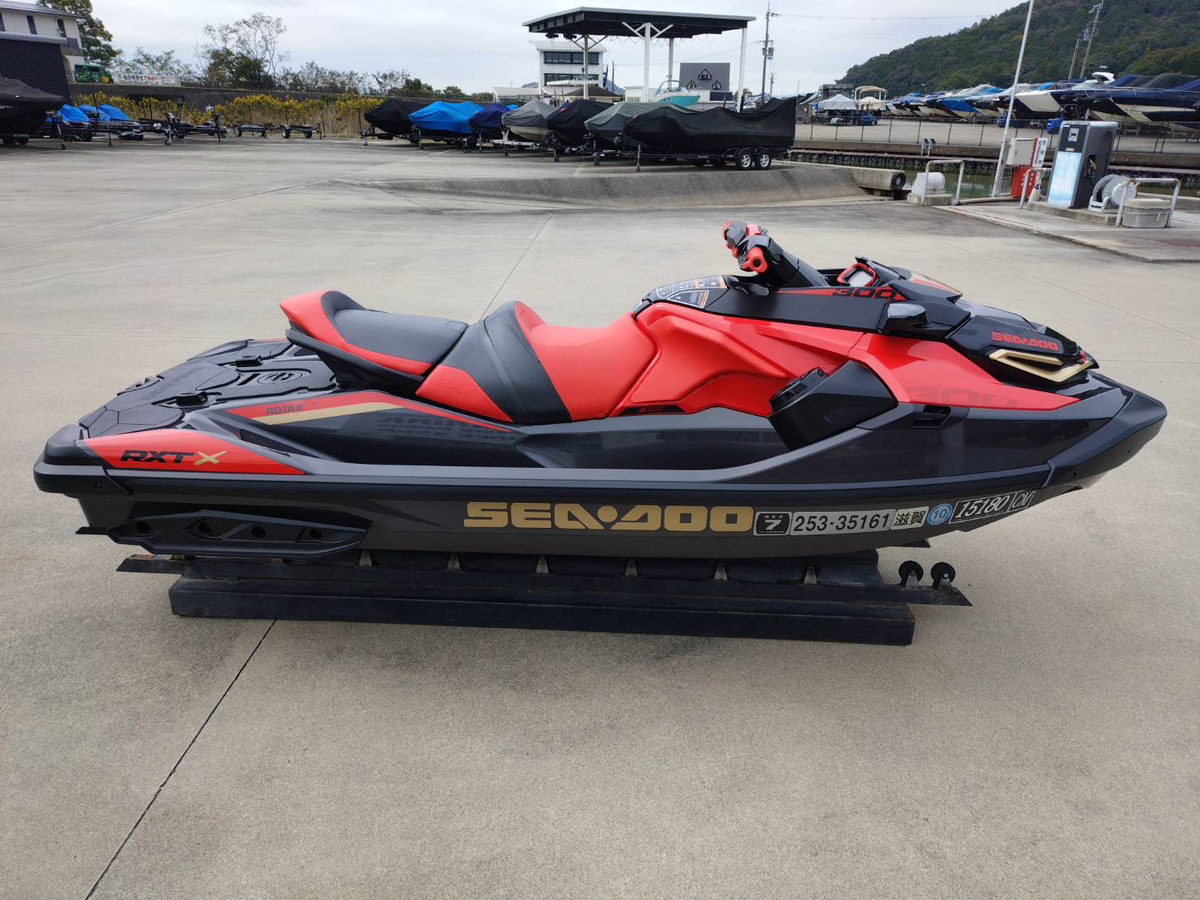 SEADOO RXT-X 300（2019）