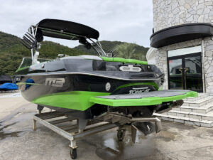 MB Sports F24 TOMCAT　長龍マリーナ