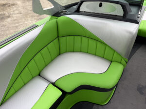 MB Sports F24 TOMCAT　長龍マリーナ